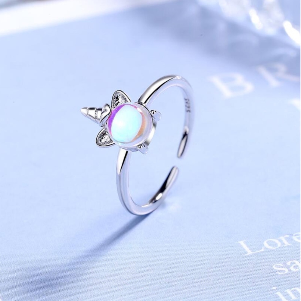 STERLING SILVER MOONSTONE ADJUSTABLE UNICORN RING - Picture 2 of 7